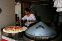 Een van de vele bapao bakkers in de straten van Shanghai