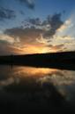 Een schitterende zonsondergang boven de yellow river