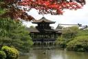 Een typisch Japans tafereeltje bij de Heian shrine